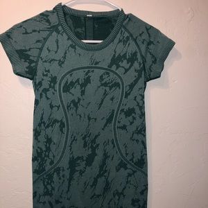 Lululemon Swiftly Tech Short Sleeve